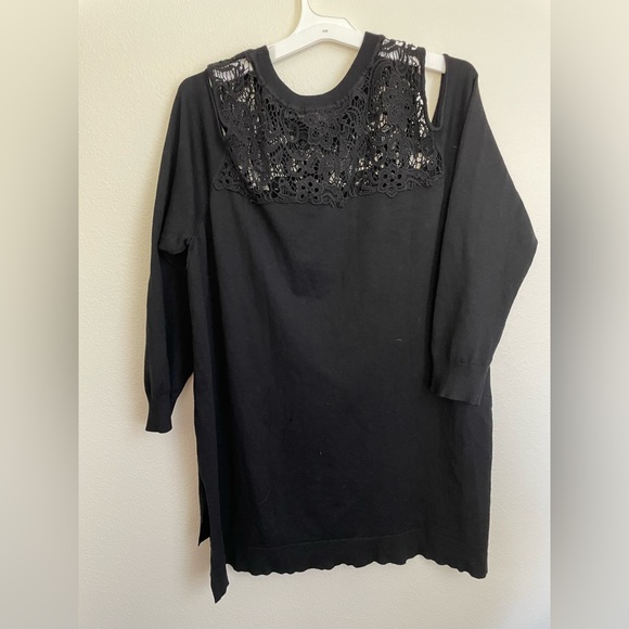 Black cold shoulder top - Picture 4 of 8
